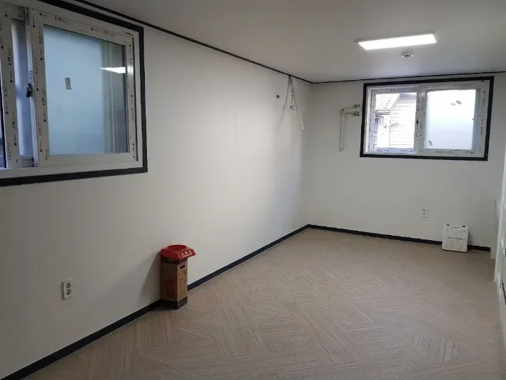 Hwigyeong-dong Amazon Studio 403 · North-facing, approx. 19.8 m²